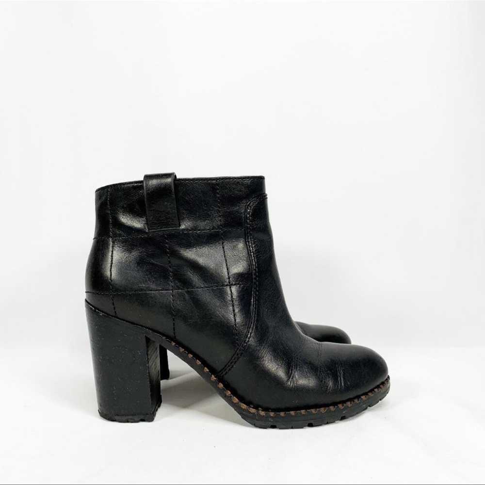 MARC BY MARC JACOBS Black Quilted Leather Booties